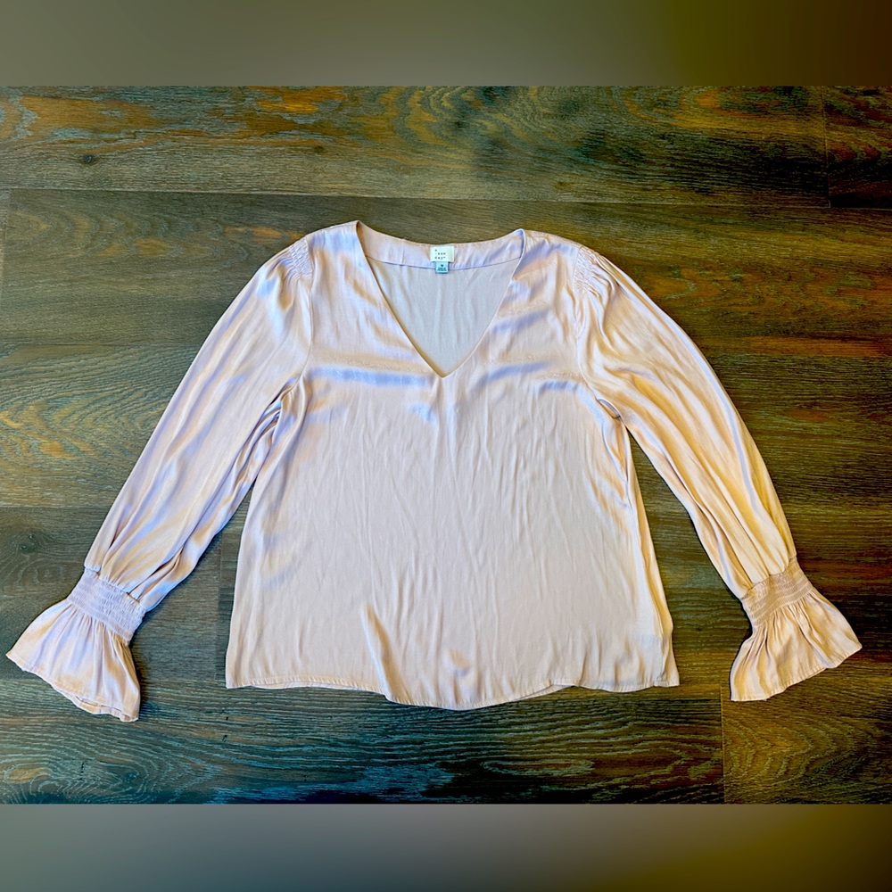 Women’s Long sleeve Blouse Sz Med
